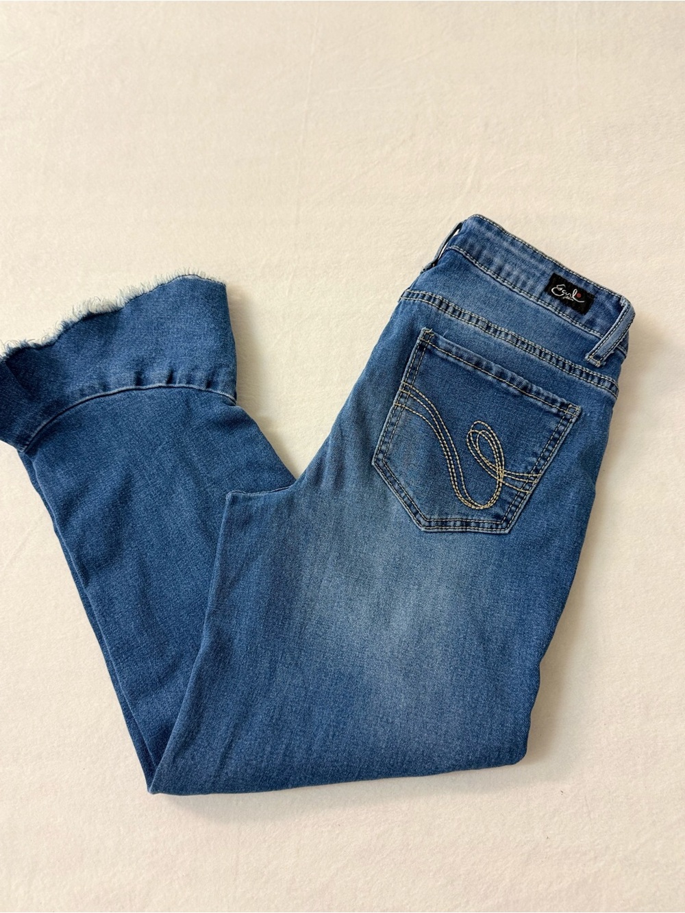 Earl Jean Raw Edge Ruffle Hem Cropped Kick Flare Jeans Size 8